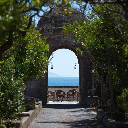 Controvento In Villa Eldorado Procida Eksteriør bilde