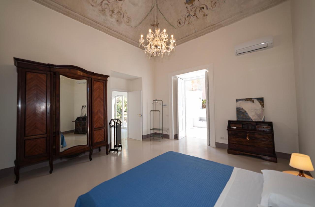 Controvento In Villa Eldorado Procida Eksteriør bilde